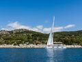 OPAL Lagoon 620 - anchored OPAL Lagoon 620 - anchored