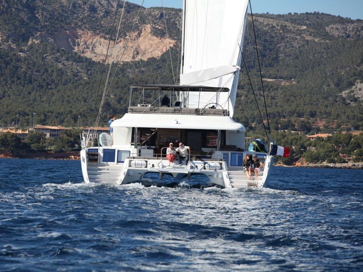 LADY M Lagoon 620 - cruising LADY M Lagoon 620 - cruising