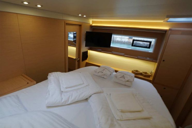 Charter Yacht STARLIGHT - Lagoon 560 - 4 Cabins - Athens - Mykonos - Paros - Cyclades - Greece