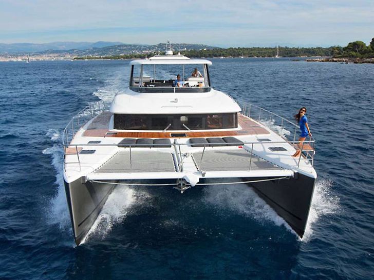 Jan's FeLion is a new Lagoon 64 powercat now available in the British Virgin Islands