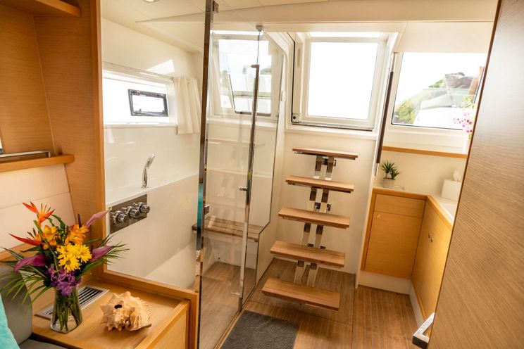 Charter Yacht HUNTRESS - Lagoon 620 - 4 Cabins - Tortola - Virgin Gorda - Anegada