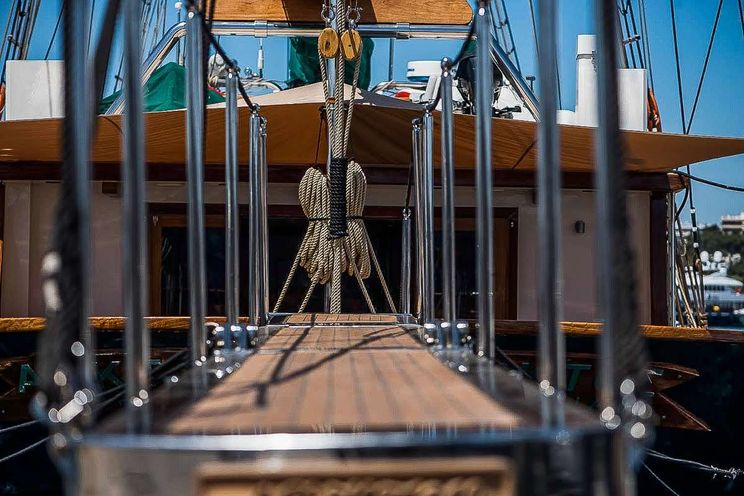 Charter Yacht ARKTOS - Custom Gulet Motor Sailor 34m - 5 Cabins - Athens - Mykonos - Paros - Cyclades - Greece