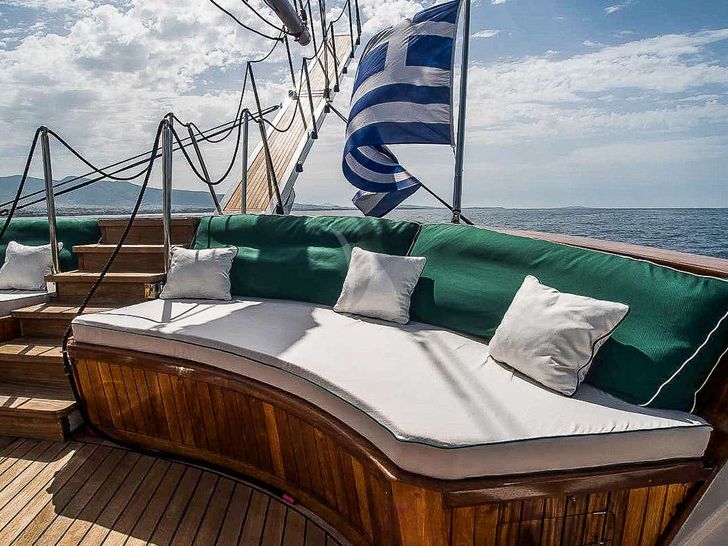 ARKTOS Custom Gulet Motor Sailor 34m - alfresco lounge ARKTOS Custom Gulet Motor Sailor 34m - alfresco lounge
