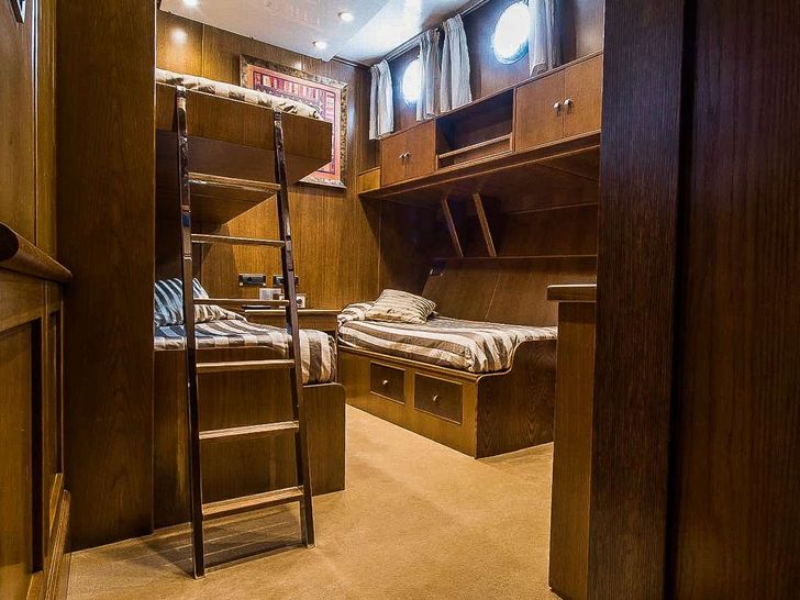 ARKTOS - Schooner 113,twin cabin with pullman