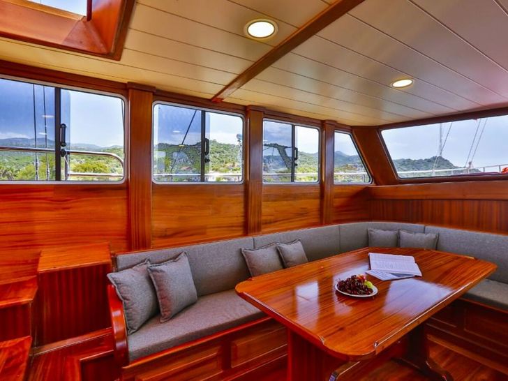 VICTORIA Fethiye Shipyard 25m Gulet - saloon VICTORIA Fethiye Shipyard 25m Gulet - saloon