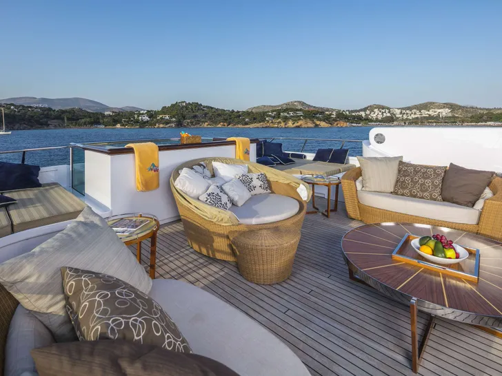 PEGASUS Feadship 52m - sundeck lounge PEGASUS Feadship 52m - sundeck lounge