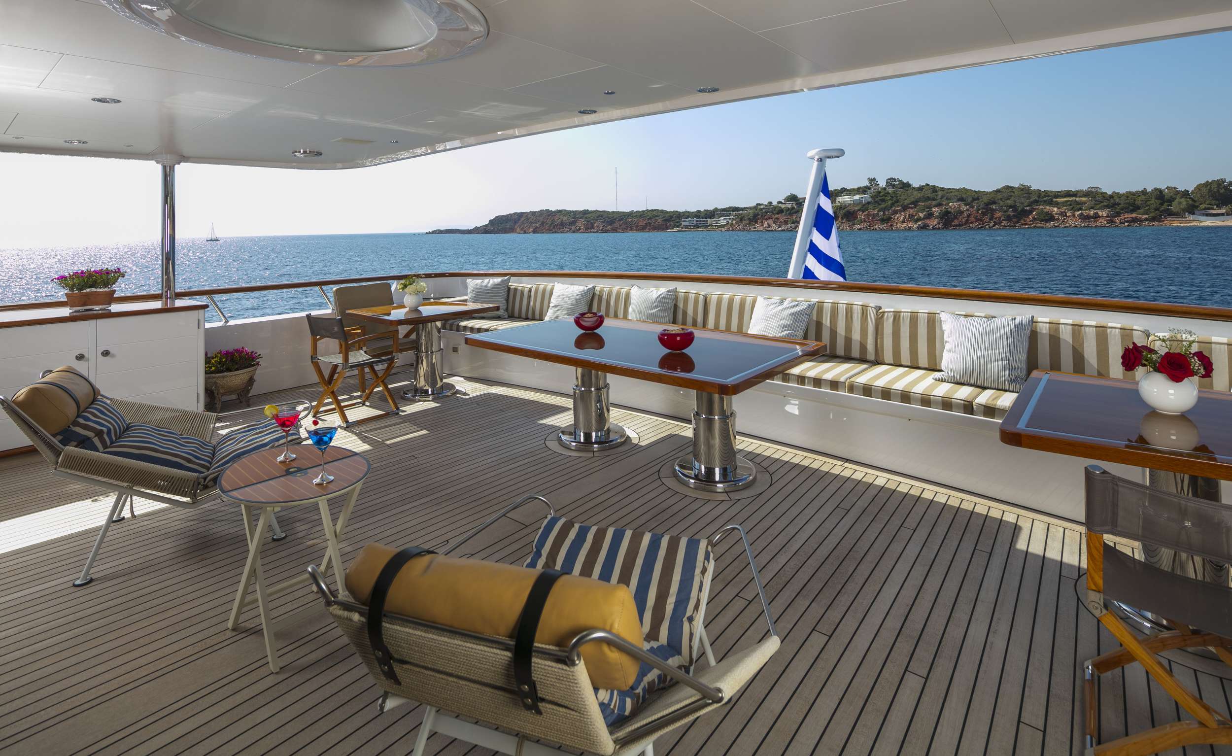 Charter Yacht PEGASUS - Feadship 52m - 6 Cabins - Athens - Mykonos - Paros - Santorini - Cyclades - Greece