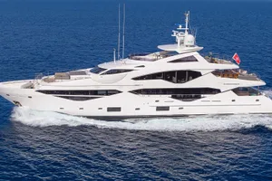 AQUA LIBRA - Sunseeker 131 - 5 Cabins - Athens - Mykonos - Greece AQUA LIBRA - Sunseeker 131 - 5 Cabins - Athens - Mykonos - Greece