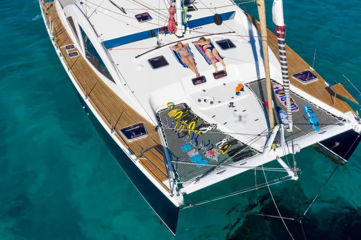 Charter Yacht CURANTA CRIDHE - Discovery 50 - 3 Cabins - Olbia - Porto Rotondo - La Maddalena - Sardinia - Italy