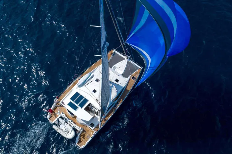 Charter Yacht CURANTA CRIDHE - Discovery 50 - 3 Cabins - Olbia - Porto Rotondo - La Maddalena - Sardinia - Italy