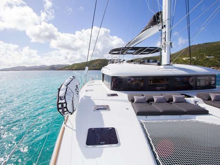 LE REVE - Lagoon 620 - Great bow space LE REVE - Lagoon 620 - Great bow space
