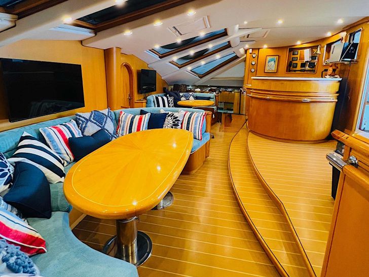 KELEA Privilege 65 - Interior dining area KELEA Privilege 65 - Interior dining area