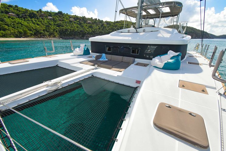 Charter Yacht SHANGRI LA - Lagoon 52 - 4 Cabins - St Thomas - St John - Virgin Islands