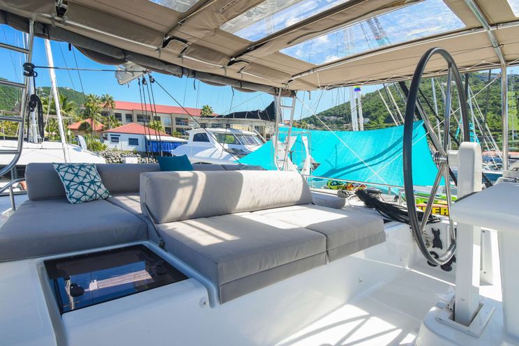 Charter Yacht SHANGRI LA - Lagoon 52 - 4 Cabins - St Thomas - St John - Virgin Islands