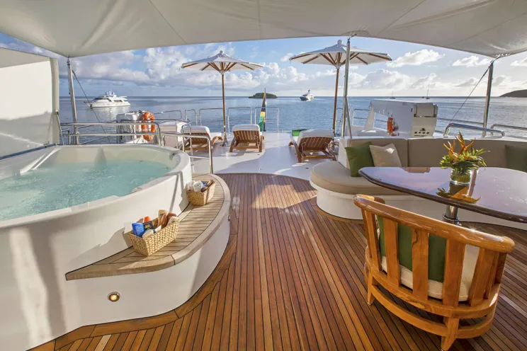 Charter Yacht ANTARES - Westport 130 - 5 Cabins - Bahamas - Nassau - Staniel Cay - Exumas