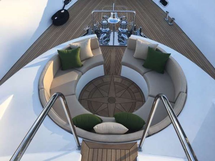 ANTARES - Westport 130 Bow ANTARES - Westport 130 Bow