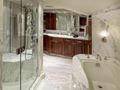 ANTARES - Westport 130 Master Bath with shower and Jacuzzi tub