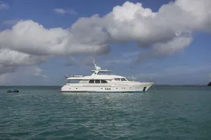 PURA VIDA - Moonen 98 - 4 Cabins - Nassau - Marsh Harbour - Bahamas - Caribbean PURA VIDA - Moonen 98 - 4 Cabins - Nassau - Marsh Harbour - Bahamas - Caribbean