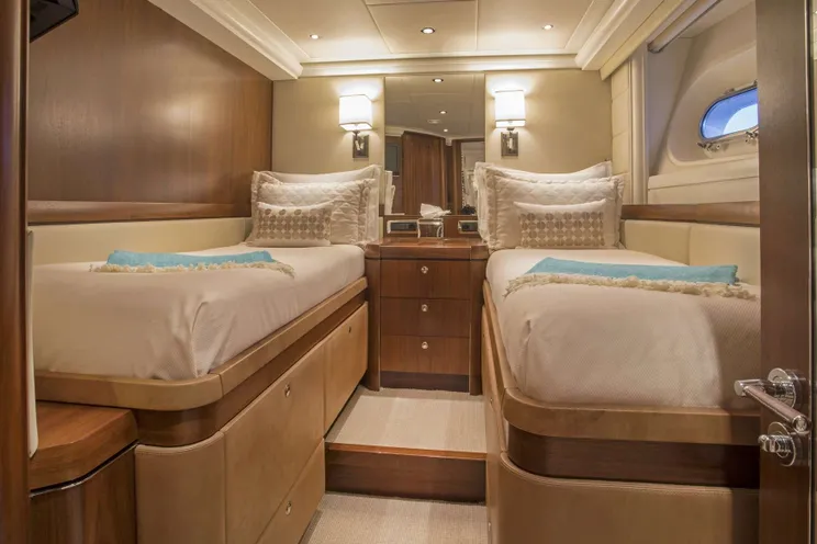 Charter Yacht PURA VIDA - Moonen 98 - 4 Cabins - Nassau - Marsh Harbour - Bahamas - Caribbean