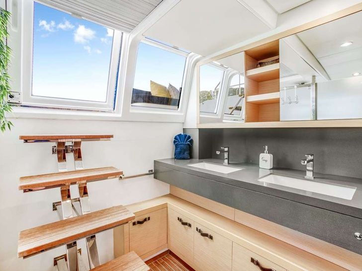 ULTRA Lagoon 630 - Master Cabin Bathroom ULTRA Lagoon 630 - Master Cabin Bathroom