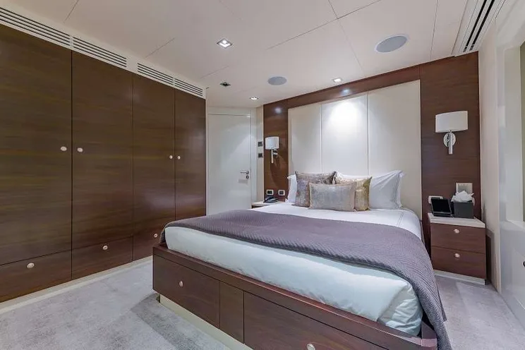 Charter Yacht BIG SKY - Oceanfast 48m - 5 Cabins - Papeete - Moorea - Tahiti