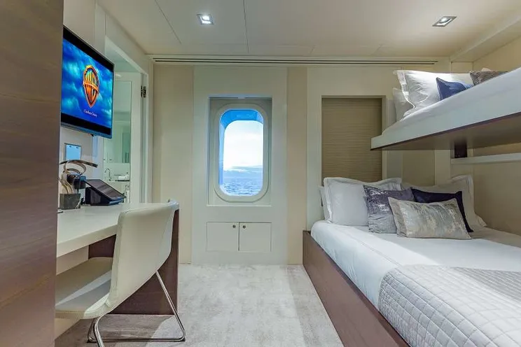 Charter Yacht BIG SKY - Oceanfast 48m - 5 Cabins - Papeete - Moorea - Tahiti