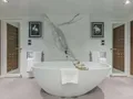 BIG SKY Oceanfast 48m - master cabin bathroom with bath tub BIG SKY Oceanfast 48m - master cabin bathroom with bath tub