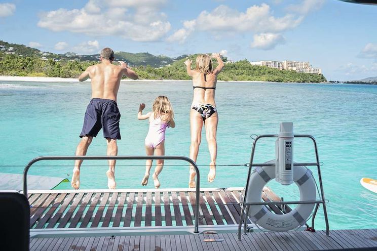 Charter Yacht ISLAND HOPPIN - Lagoon 52 - 4 Cabins - St Thomas - St John - St Croix