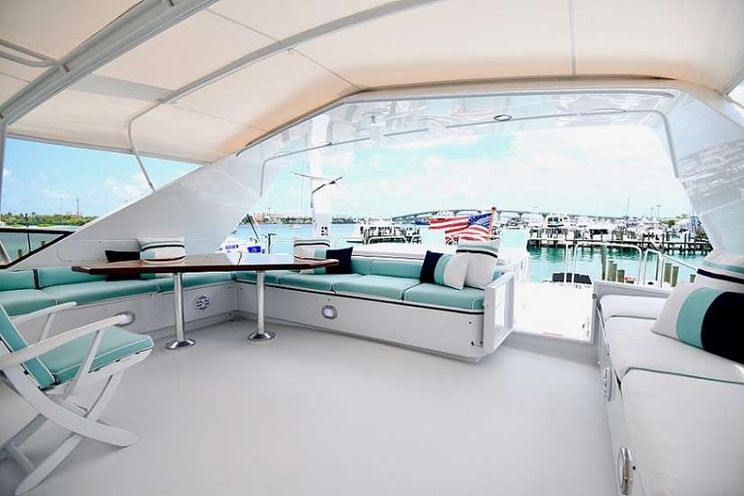 Charter Yacht IMPULSE - Broward 87 - 3 Cabins - Nassau - Exumas - Bahamas