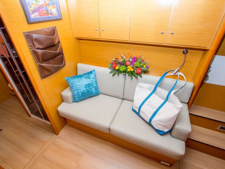 AZURIA Lagoon 50 - master cabin seating AZURIA Lagoon 50 - master cabin seating