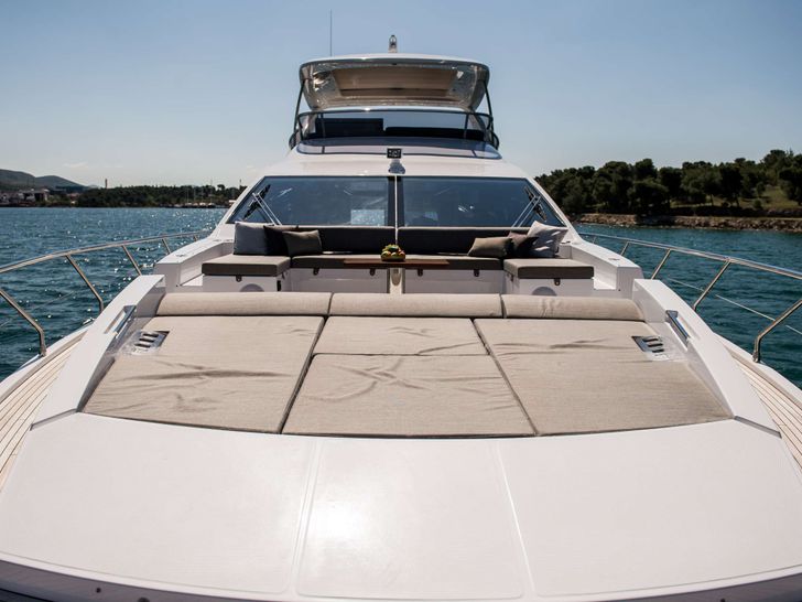 ALYSS - Azimut 72 Fly,bow ALYSS - Azimut 72 Fly,bow