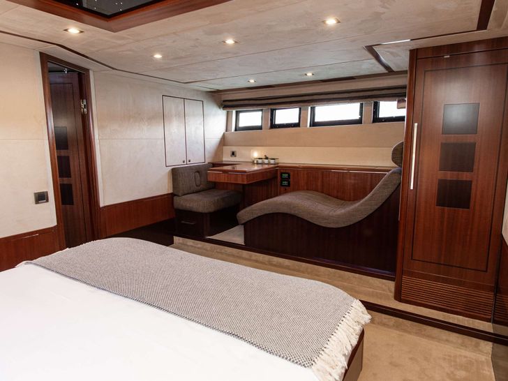 LE CHIFFRE - Galeon 640 Fly,master cabin LE CHIFFRE - Galeon 640 Fly,master cabin