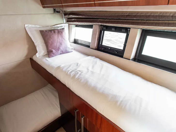 LE CHIFFRE - Galeon 640 Fly,twin cabin 2 LE CHIFFRE - Galeon 640 Fly,twin cabin 2