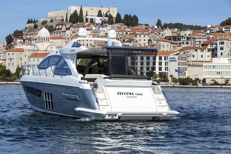Charter Yacht MINI TOO - Azimut 55S - 3 Cabins - Sibenik - Split - Croatia