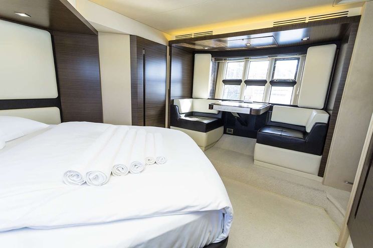 Charter Yacht MINI TOO - Azimut 55S - 3 Cabins - Sibenik - Split - Croatia