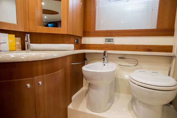 Charter Yacht SENZA PAROLA - Aicon 56 S Fly - 3 Cabins - Sibenik - Split - Croatia