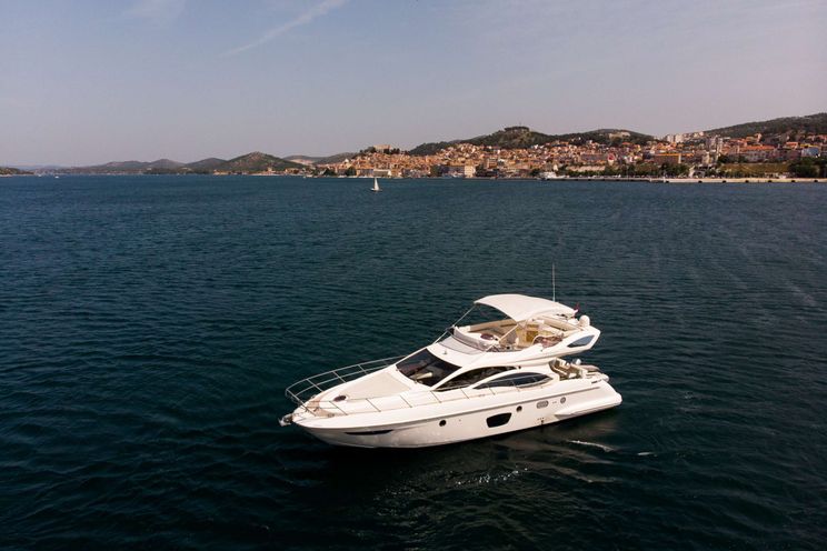 Charter Yacht SKYFALL - Azimut 47 Fly - 3 Cabins - Sibenik - Split - Croatia