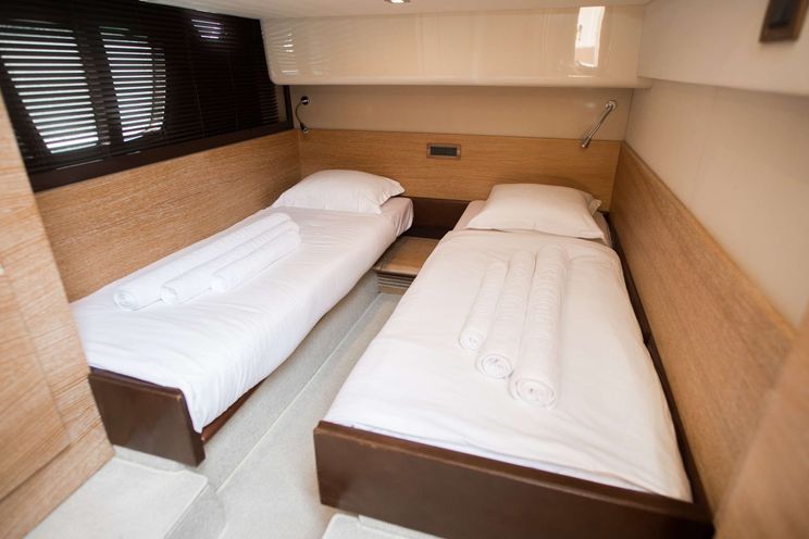 Charter Yacht SKYFALL - Azimut 47 Fly - 3 Cabins - Sibenik - Split - Croatia