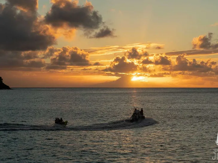 JOY Lagoon Seventy 7 - sunset view JOY Lagoon Seventy 7 - sunset view