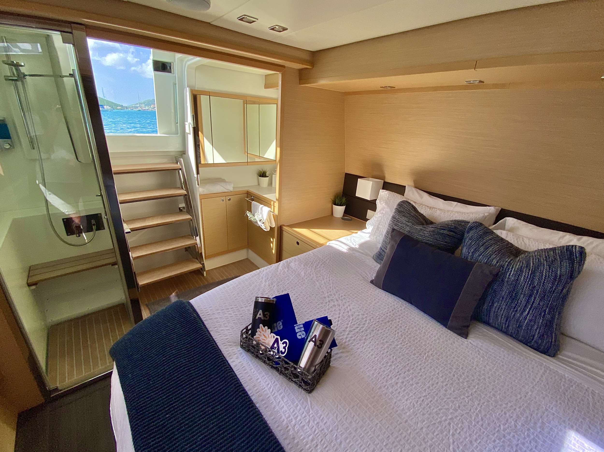 A3 Lagoon 560 - VIP Cabin 1
