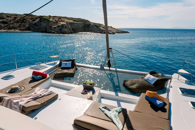 Charter Yacht NEW HORIZONS II - Fountaine Pajot Saba 50 - 5 Cabins - Athens - Lefkas - Mykonos