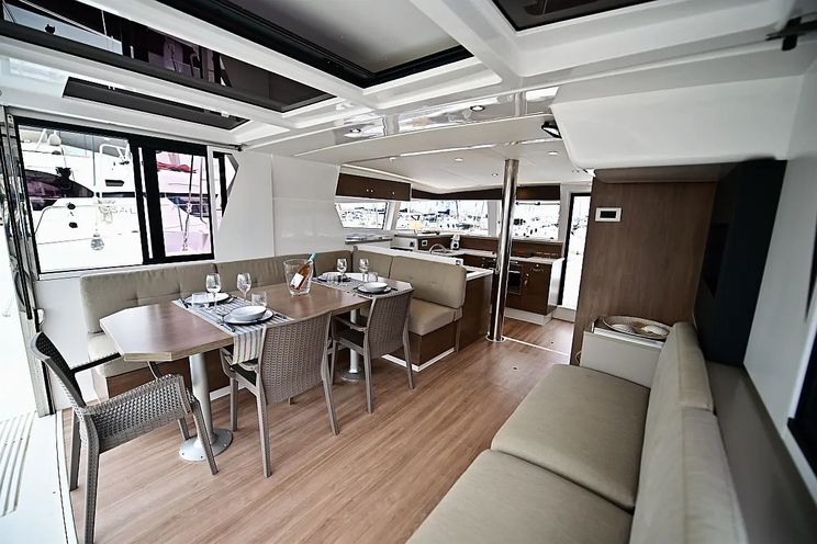 Charter Yacht SATISFACTION - Bali 4.2 - 4 Cabins - Salerno - Capri - Positano - Amalfi Coast - Italy
