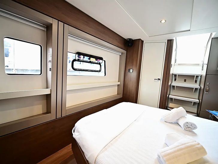 ARCHE IV - Double cabin ARCHE IV - Double cabin