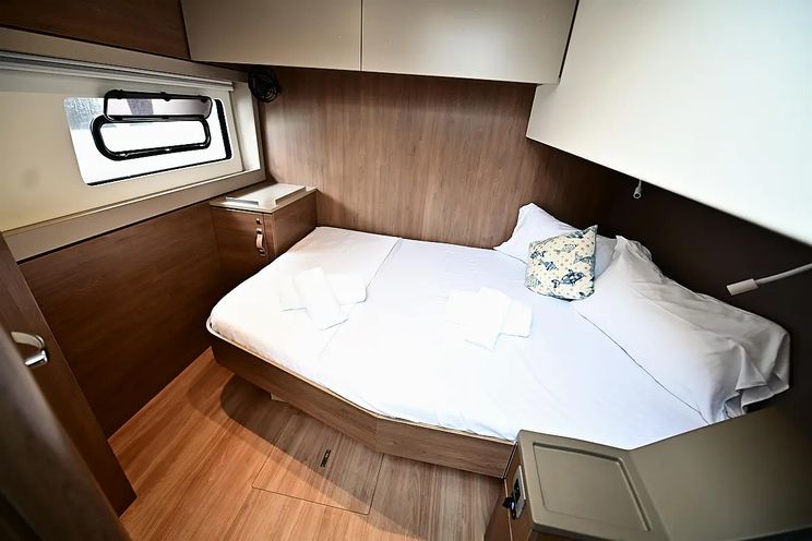 Charter Yacht ARCHE IV - Bali 4.8 - 5 cabins - Italy - Salerno
