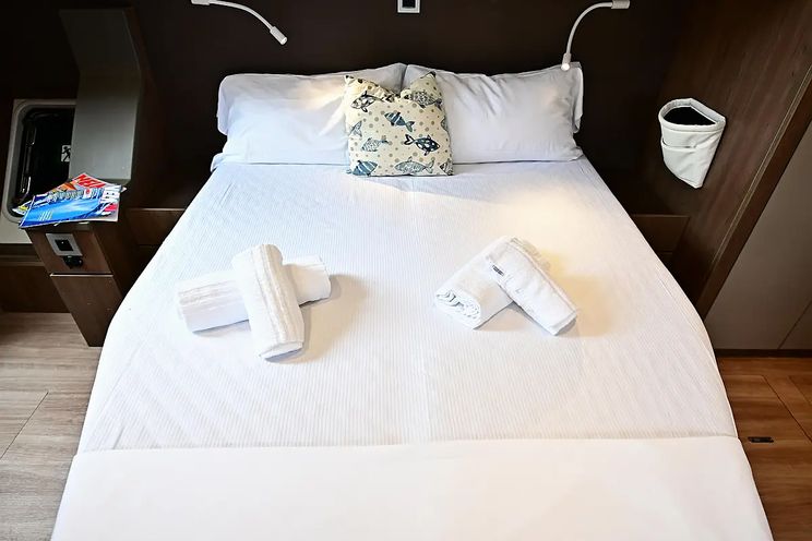 Charter Yacht AGATIRNO Bali 4.8 - 5 cabins - Italy - Salerno