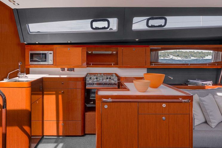 Charter Yacht OCEAN STAR - Beneteau 60 - 3 Cabin - St Thomas