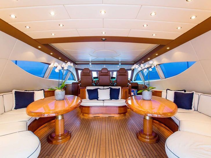 ALLURE - Saloon ALLURE - Saloon