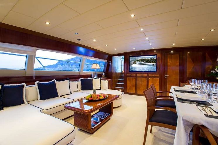 Charter Yacht ALLURE - 105 Sport Mangusta - 4 Cabins - 2015 - Nassau - Staniel Cay - Exumas