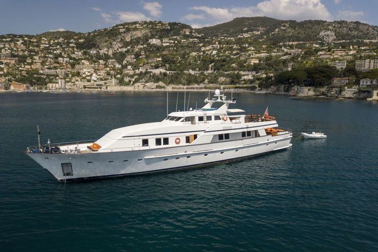 Charter Yacht FIORENTE - Ferronavale 37m - 5 Cabins - Cannes - Monaco - Naples - Sicily