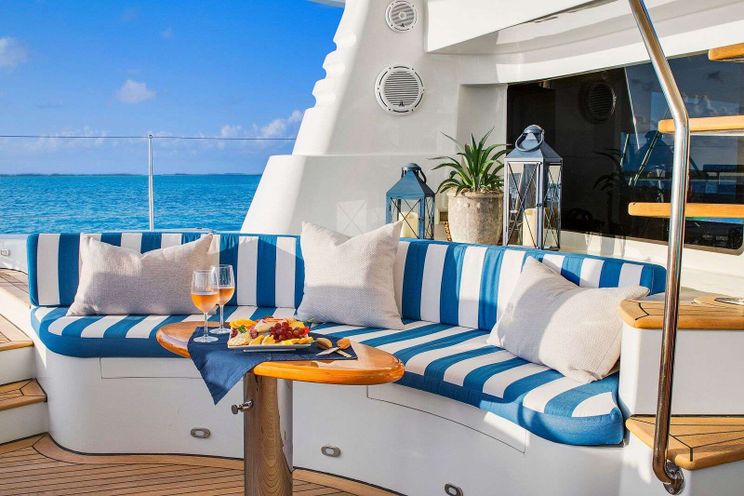 Charter Yacht BLUE GRYPHON - Prout 83 - 5 Cabins - Nassau - Staniel Cay - Exumas - Bahamas